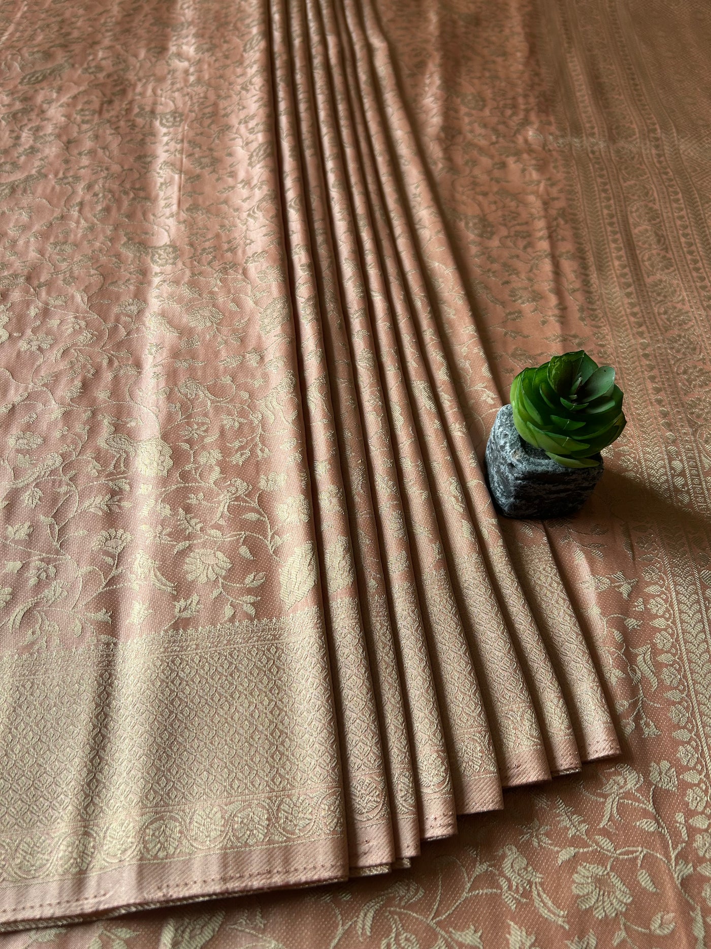 MAYA: PARTY WEAR RUSSIAN SILK BANARASI SAREE WITH ALL OVER JAAL PATTERN.