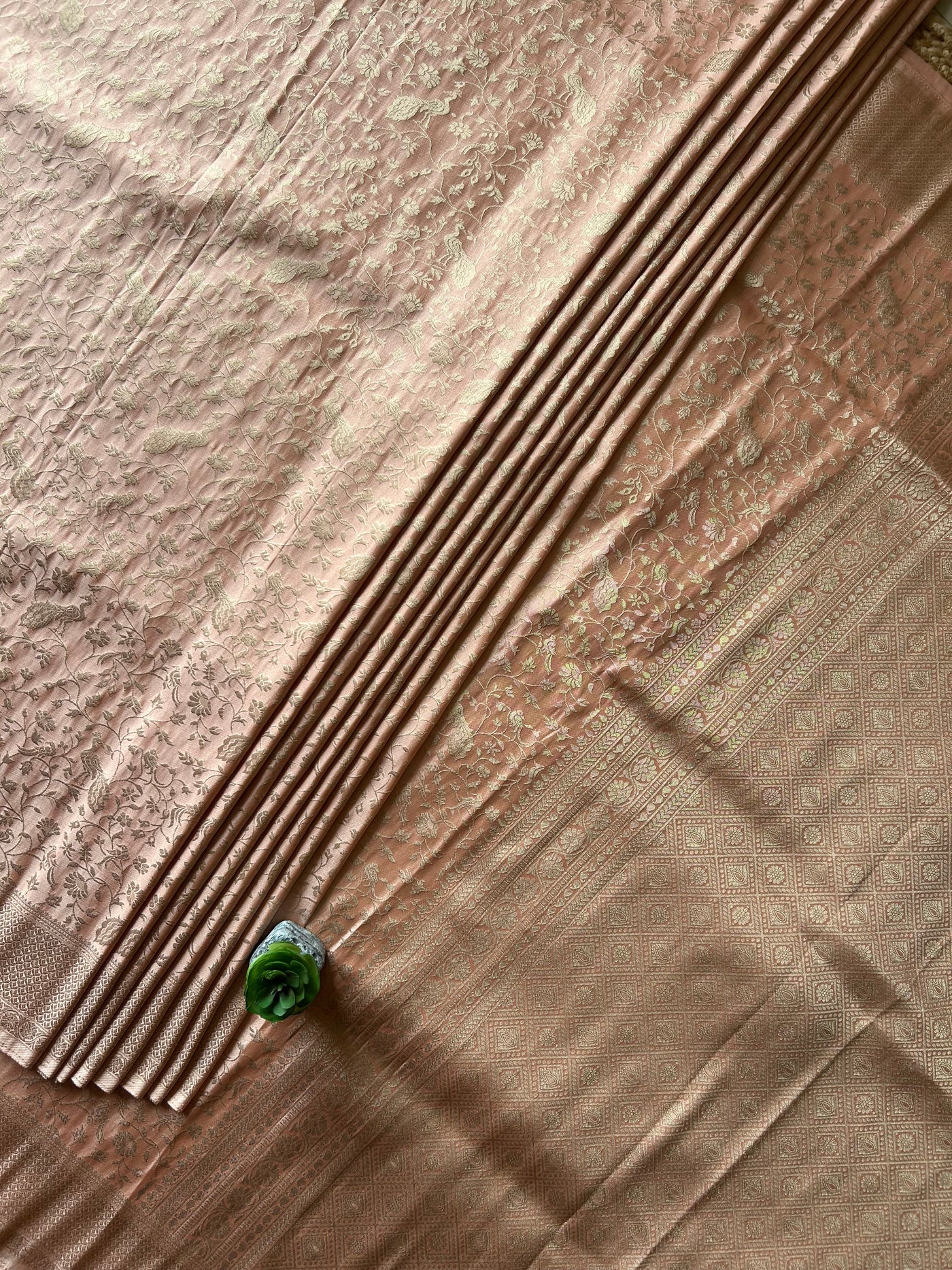 MAYA: PARTY WEAR RUSSIAN SILK BANARASI SAREE WITH ALL OVER JAAL PATTERN.