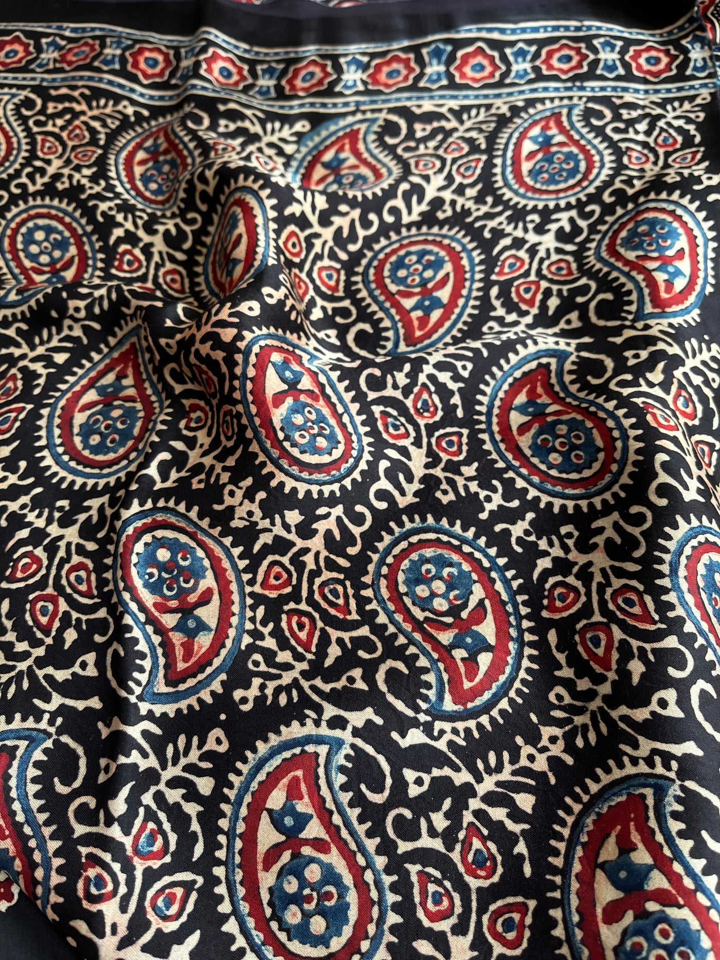 Sunhari : HANDBLOCK AJRAKH MODAL SILK SAREE