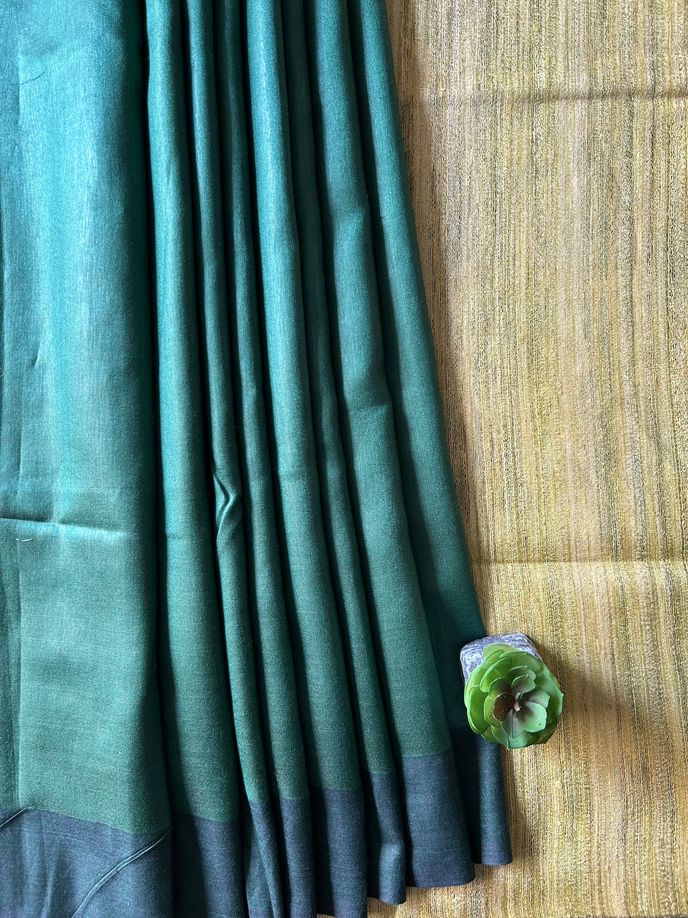 NEELKANTH: TEAL GREEN,HANDLOOM PURE TUSSAR STAPLE SAREE WITH GHICHA PALLU.