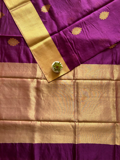 GULDASTA: HANDLOOM PURE SILK CHANDERI SAREE WITH EK NALIYA BOOTA