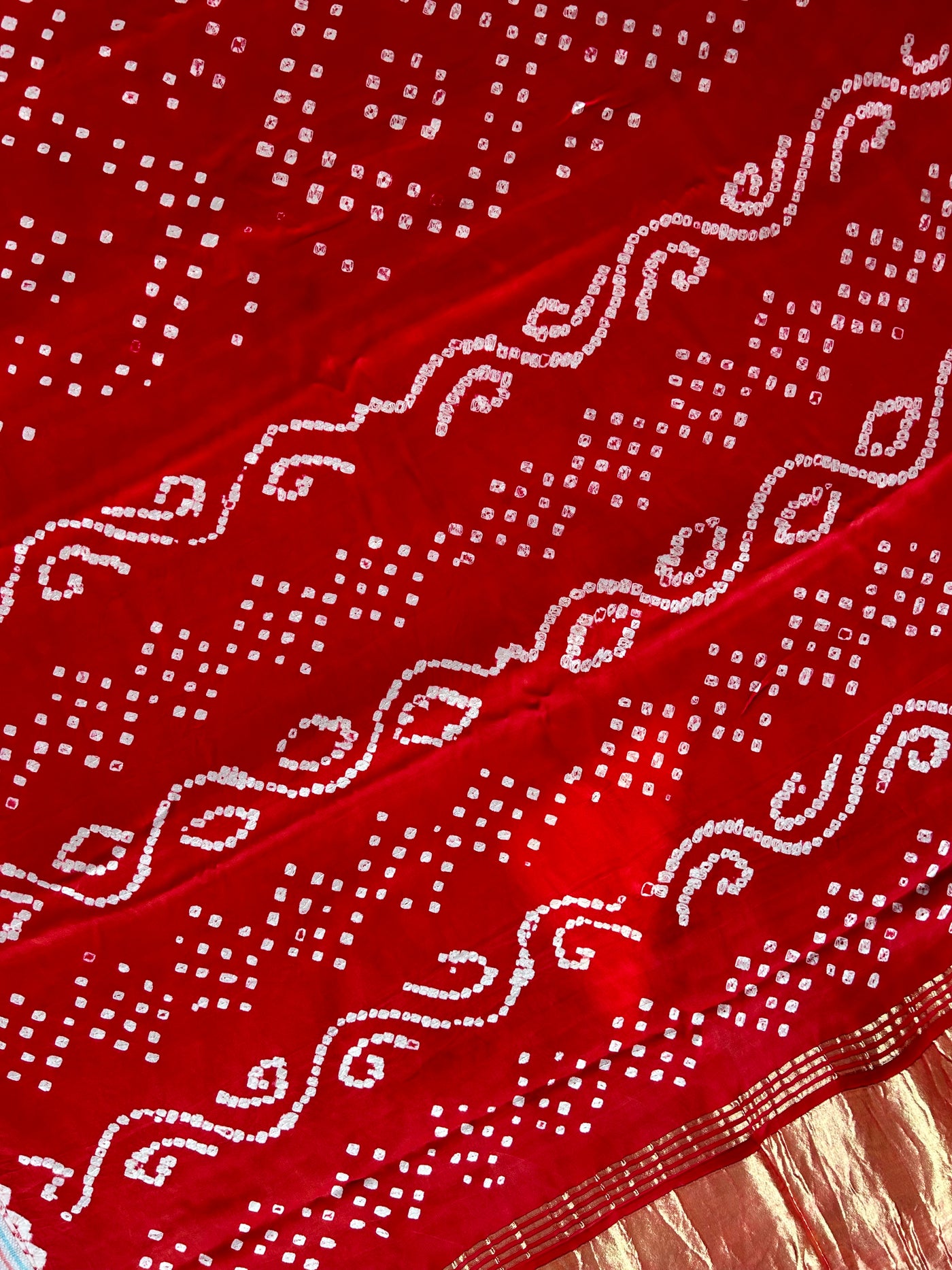 ARUNA: bandhani saree with tissue palla