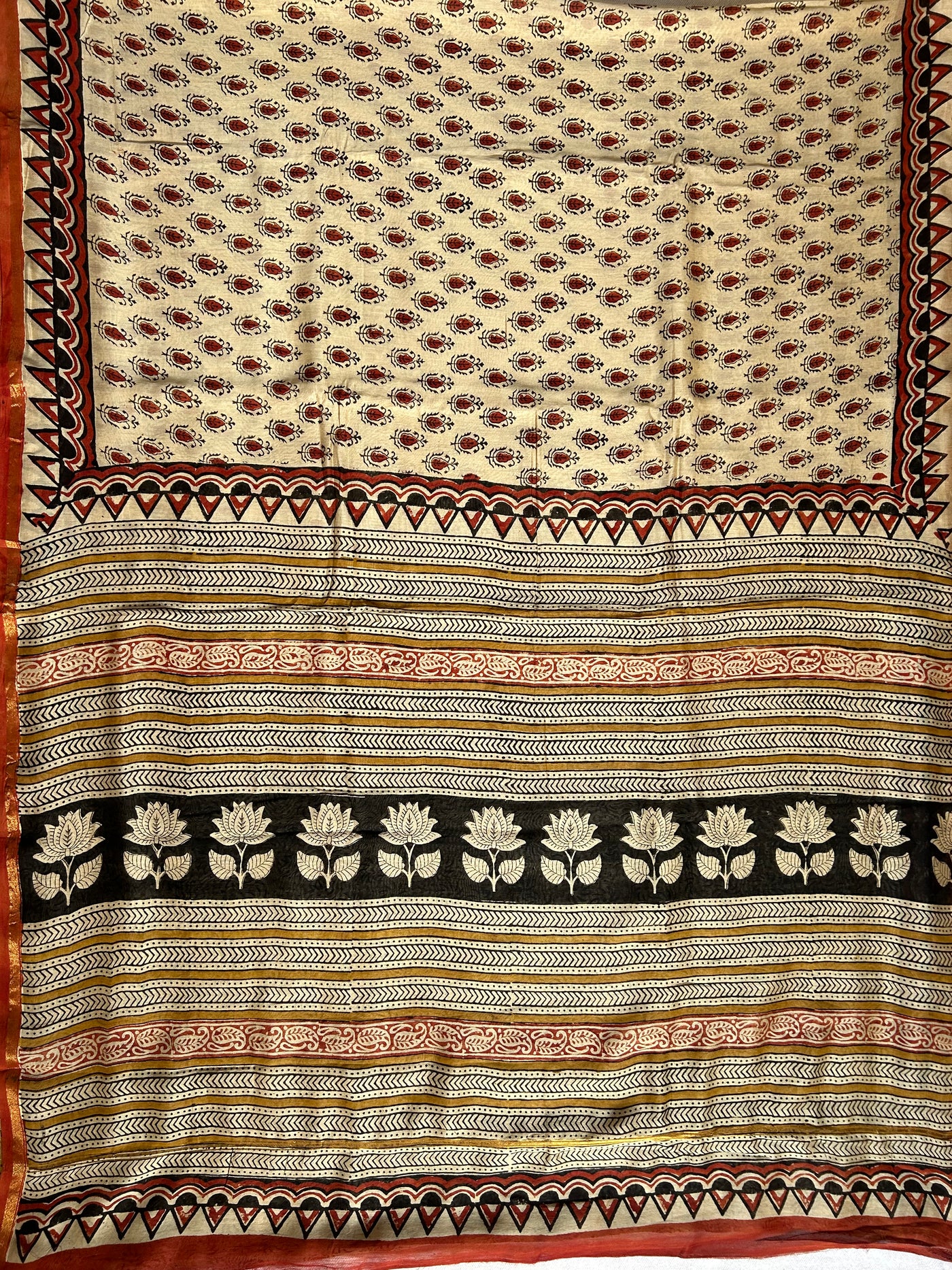 PAKIZA: HANDBLOCK BAGRU PRINT CHANDERI SILK-COTT SAREE WITH ZARI BORDER.