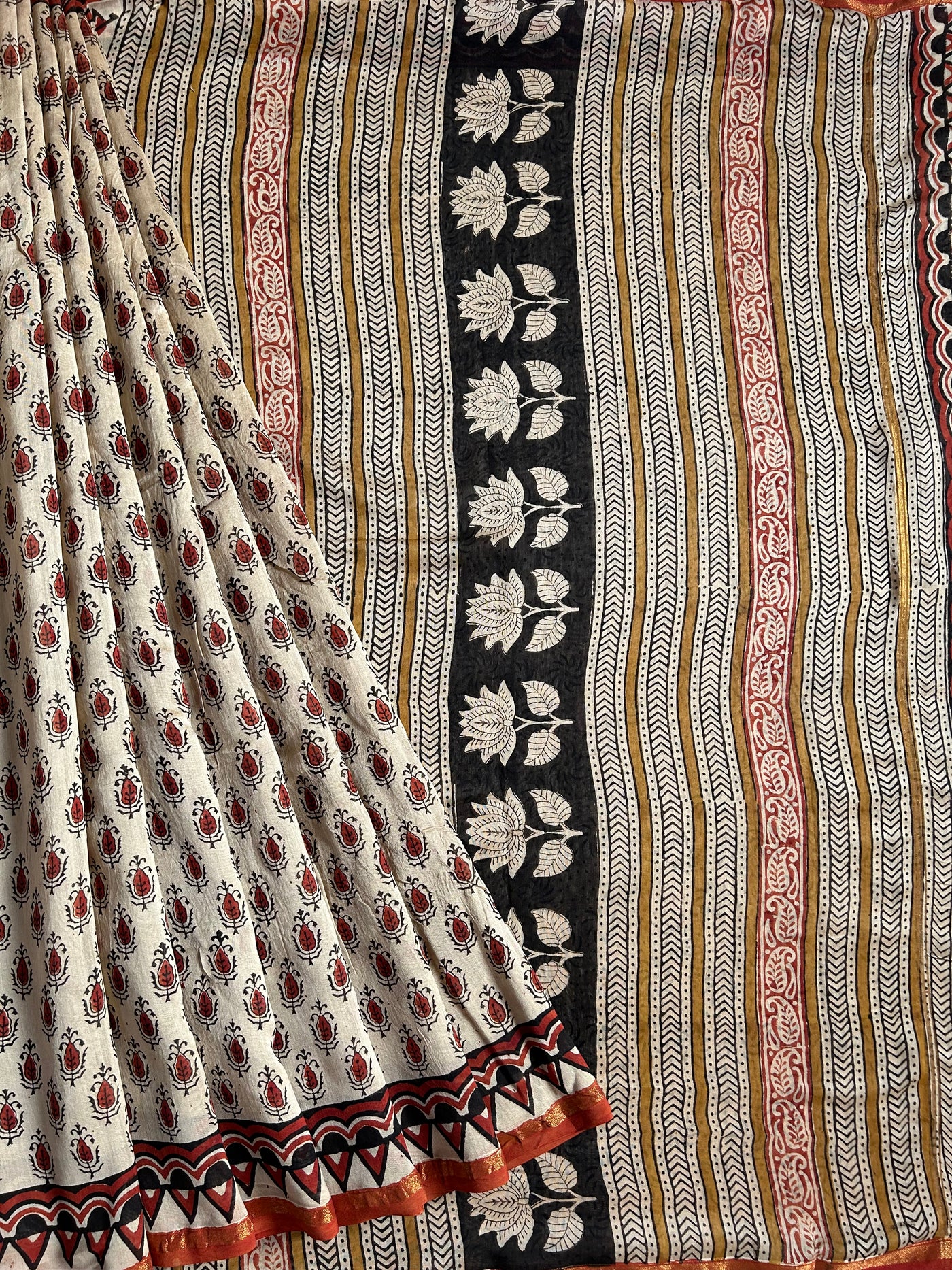 PAKIZA: HANDBLOCK BAGRU PRINT CHANDERI SILK-COTT SAREE WITH ZARI BORDER.