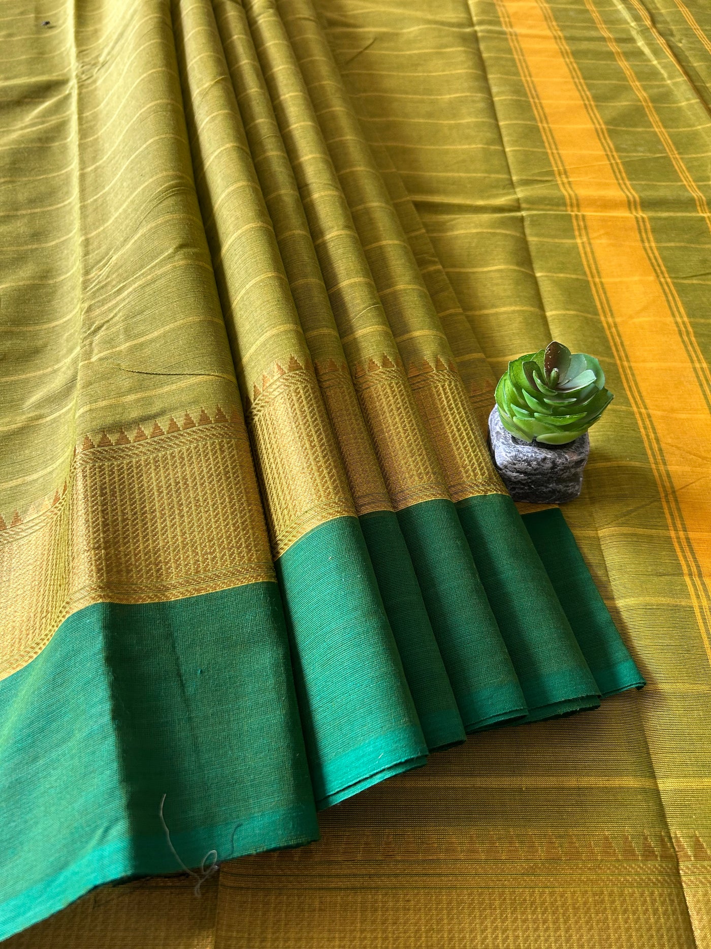 ANANTYA:PARROT GREEN,KANCHIPURAM PURE COTTON SAREE WITH BORDERS