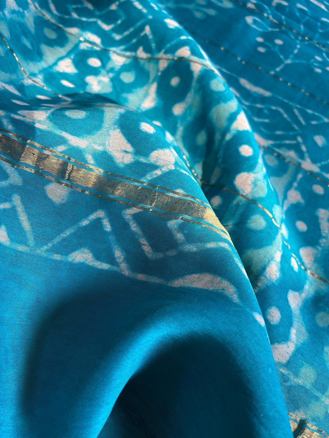 KANGNA : HANDBLOCK BAGRU PRINT CHANDERI SILK-COTT SAREE WITH ZARI BORDER.