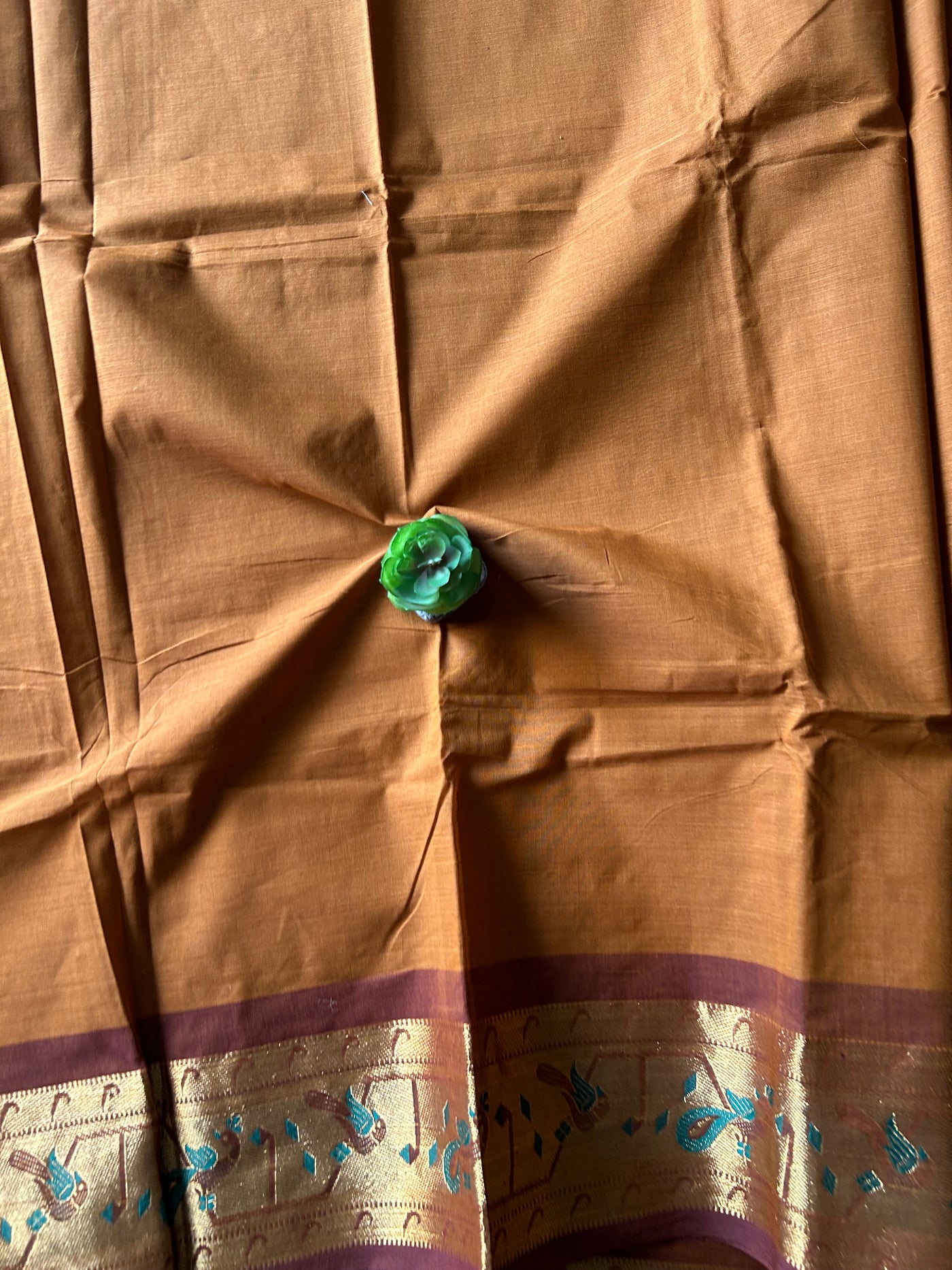 MEENAKSHI:GOLDEN BROWN,KANCHIPURAM PURE COTTON SAREE WITH BORDERS
