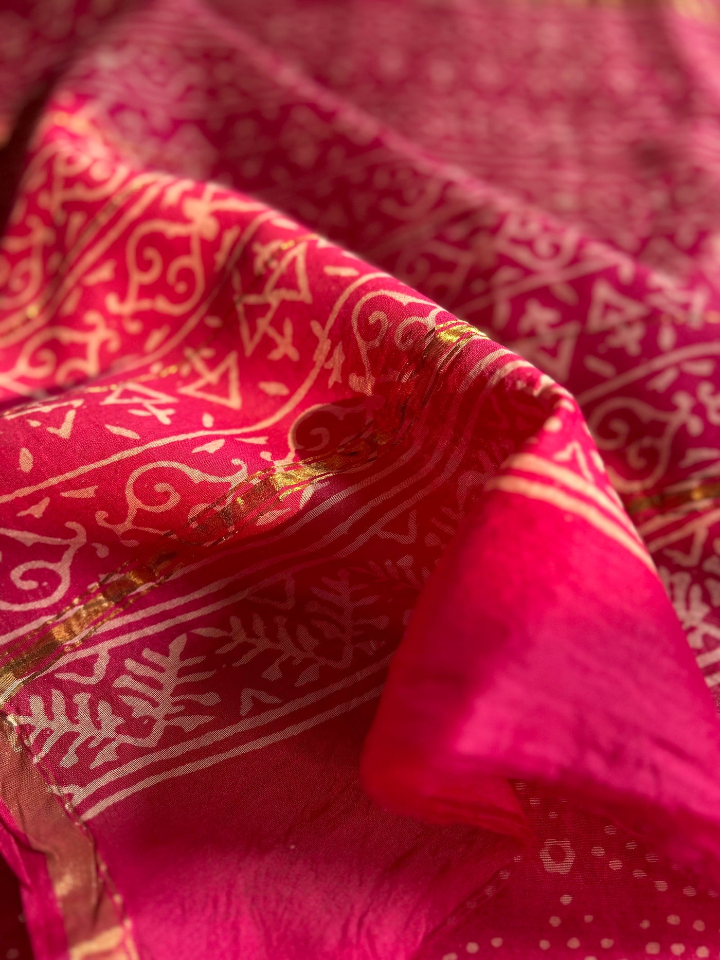 PANKHUDI : HANDBLOCK BAGRU PRINT CHANDERI SILK-COTT SAREE WITH ZARI BORDER.