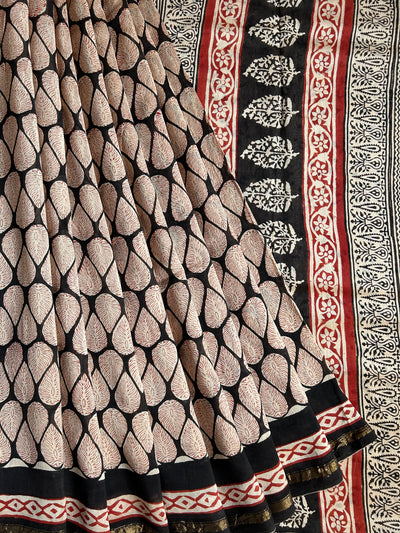 UMANG: HANDBLOCK BAGRU PRINT CHANDERI SILK-COTT SAREE WITH ZARI BORDER.