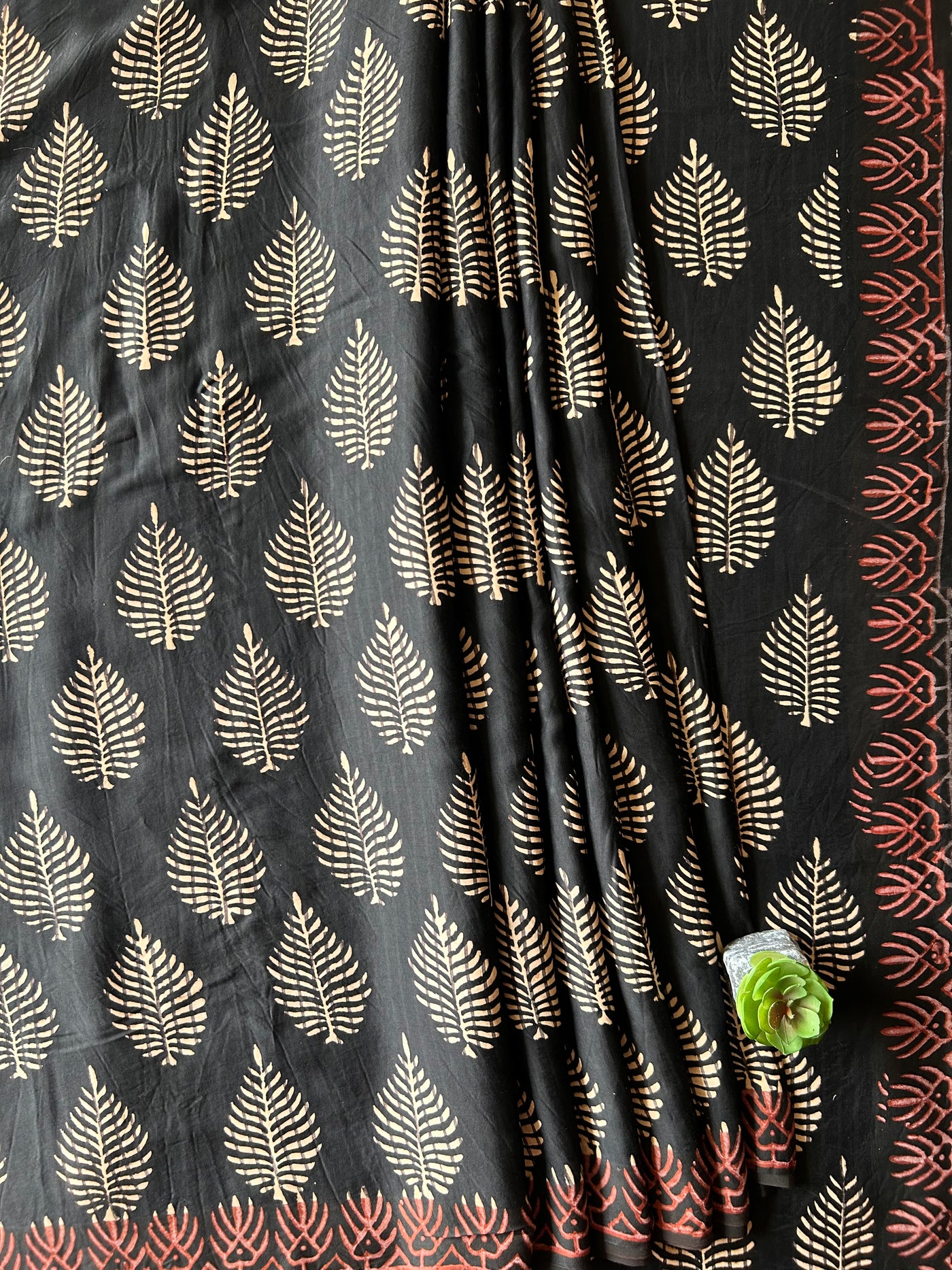 SUROOR:BLACK,HANDBLOCK PRINTED BAGRU MODAL SILK SAREE