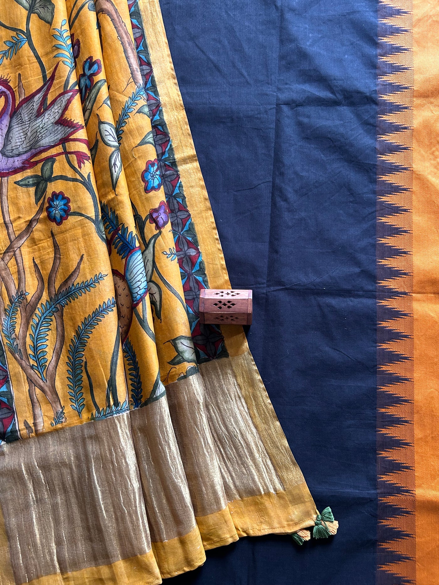 HANSHNI:BLACK,HANDDRAWN&HANDPAINTED PENKALAMKARI CHANDERI TISSUE DUPATTA WITH KANCHIPURAM COTTON SUIT SET