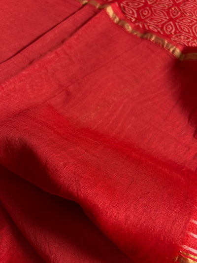 SANA: HANDBLOCK BAGRU PRINT CHANDERI SILK-COTT SAREE WITH ZARI BORDER.