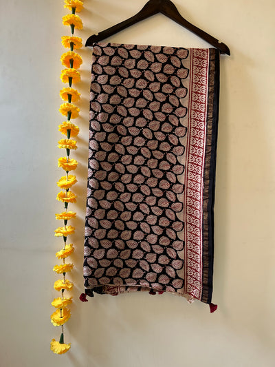 SITARA: HANDBLOCK BAGRU PRINT CHANDERI SILK-COTT SAREE WITH ZARI BORDER.