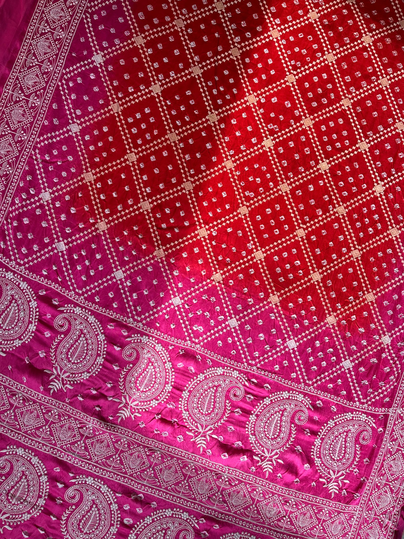 KUNDAN : Handmade Bandhani Modal Silk Saree With Thread Embroidery Work