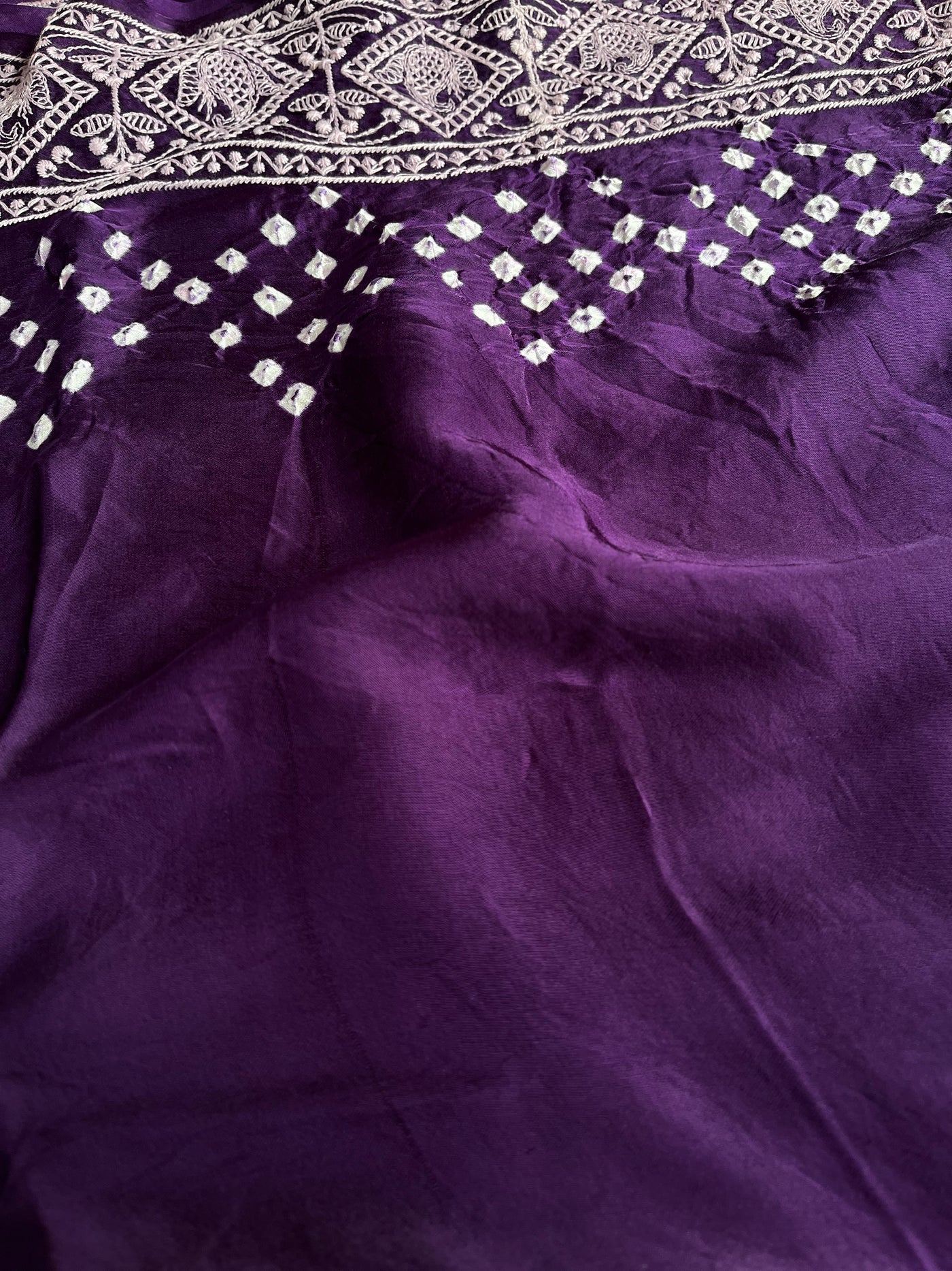 NIGHTINGALE : Handmade Bandhani Modal Silk Saree With Thread Embroidery Work
