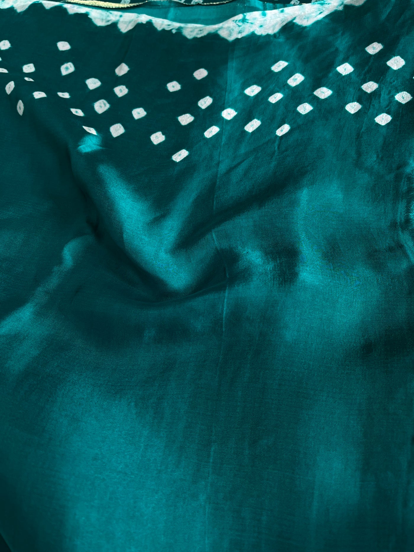 BARKHA: HANDMADE BANDHANI MODAL SILK SAREE WITH TISSUE PALLU