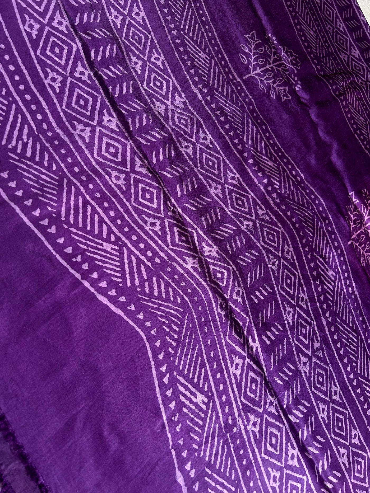 ISHA: HANDBLOCK PRINTED MODAL SILK SAREE