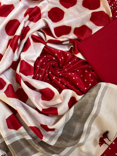 PALLAVI :Handmade Designer Bandhnai- Clamp Chanderi Silk- Cott 3 Piece Suit Set.