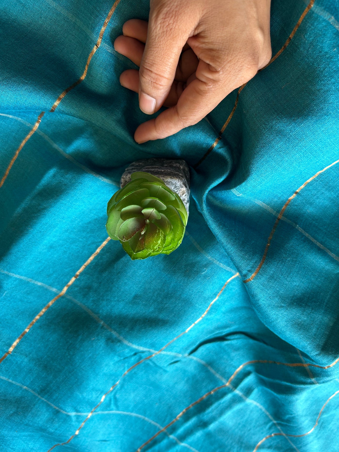 GOLDEN SHINE: GOLDEN,HANDLOOM PURE SILK SAREE