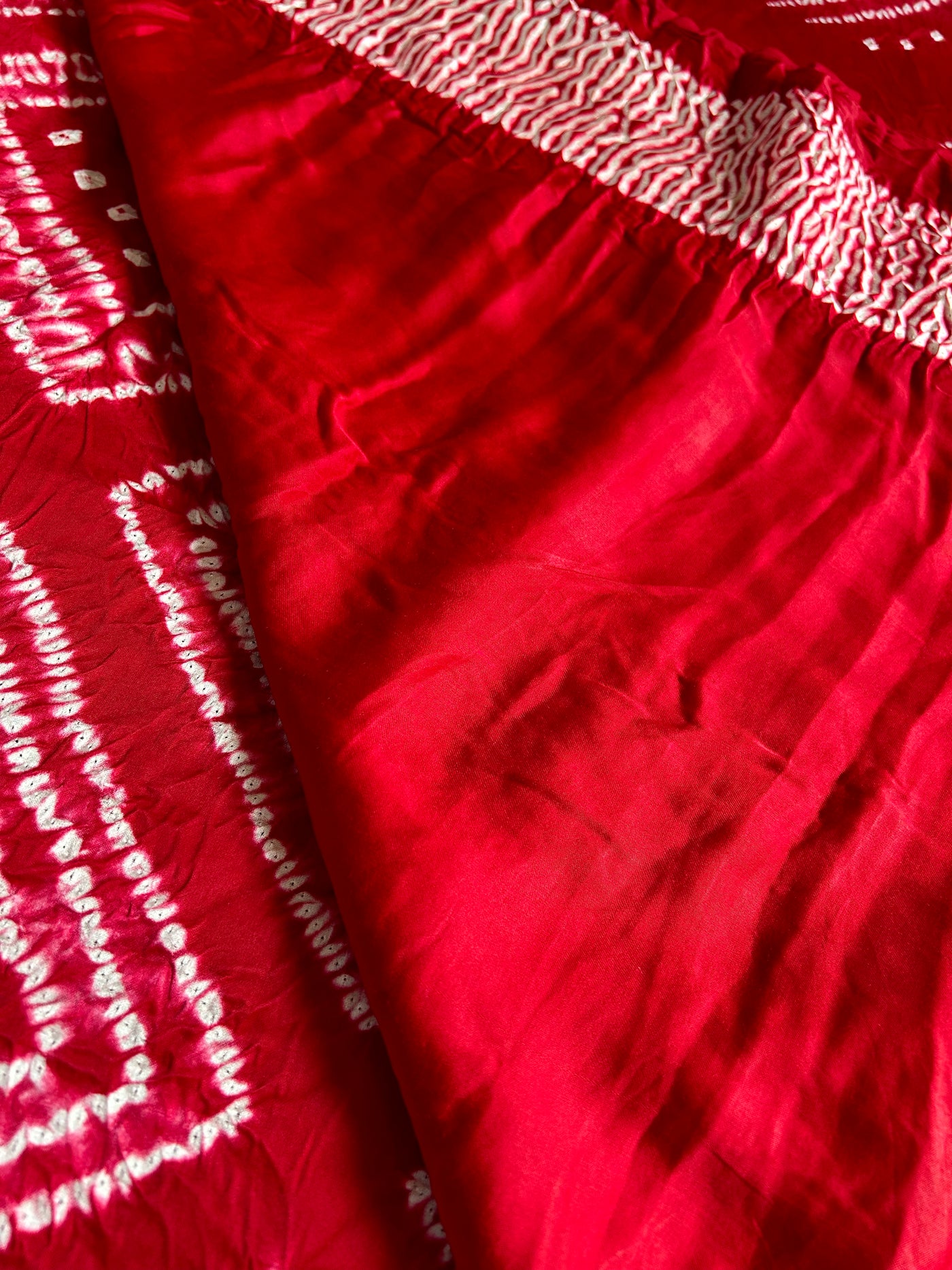 LAAL ISHQ : Shibori Bandhej Modal Silk Saree