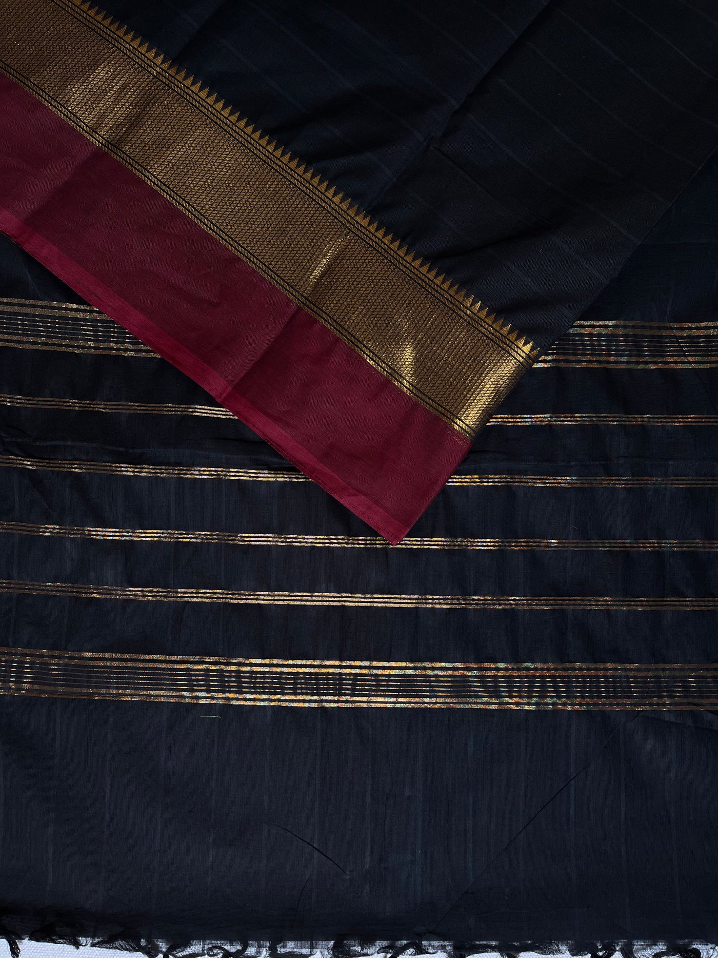 Siya:KANCHIPURAM PURE COTTON SAREE WITH BODERS.