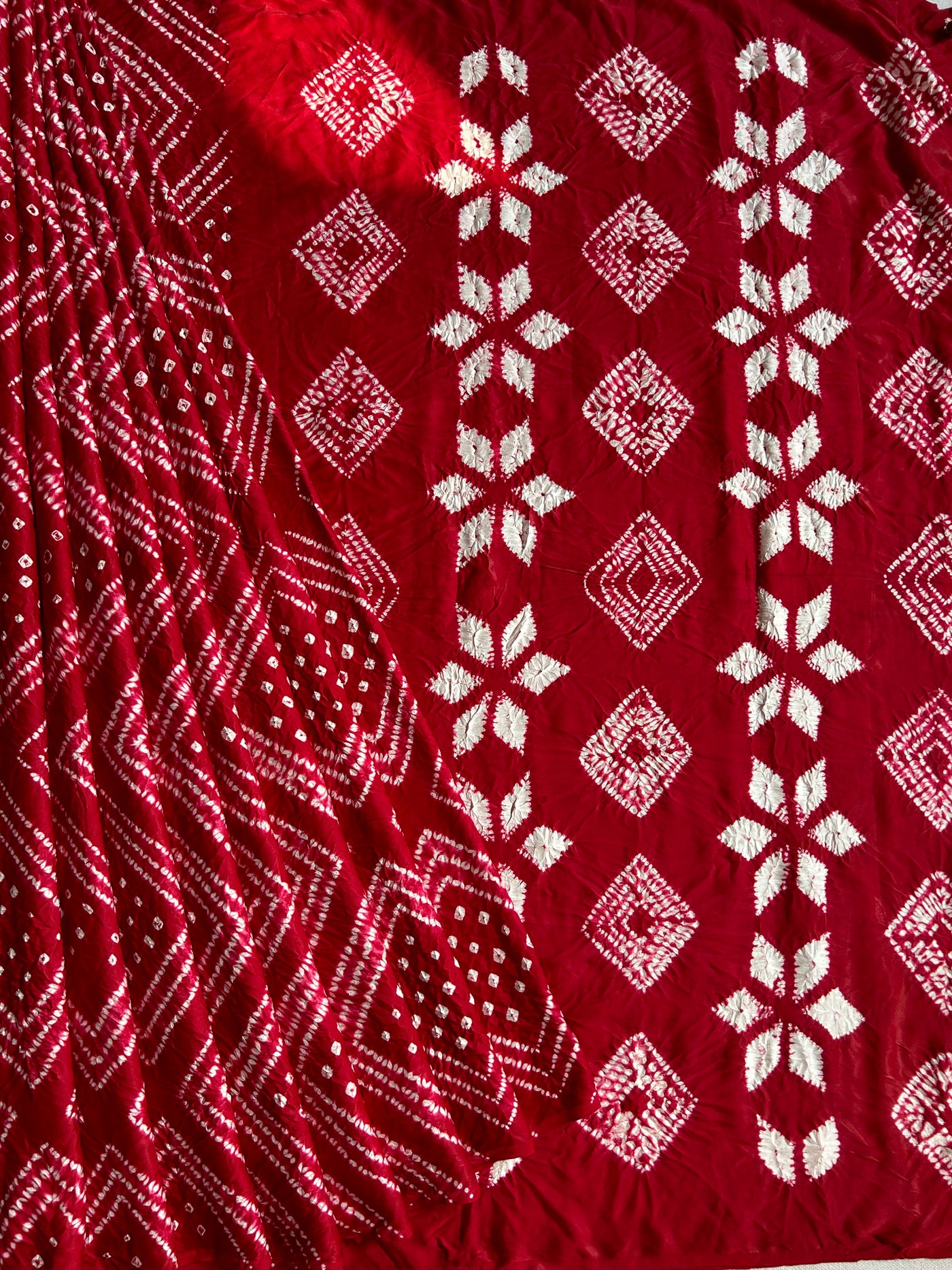 LAAL ISHQ : Shibori Bandhej Modal Silk Saree