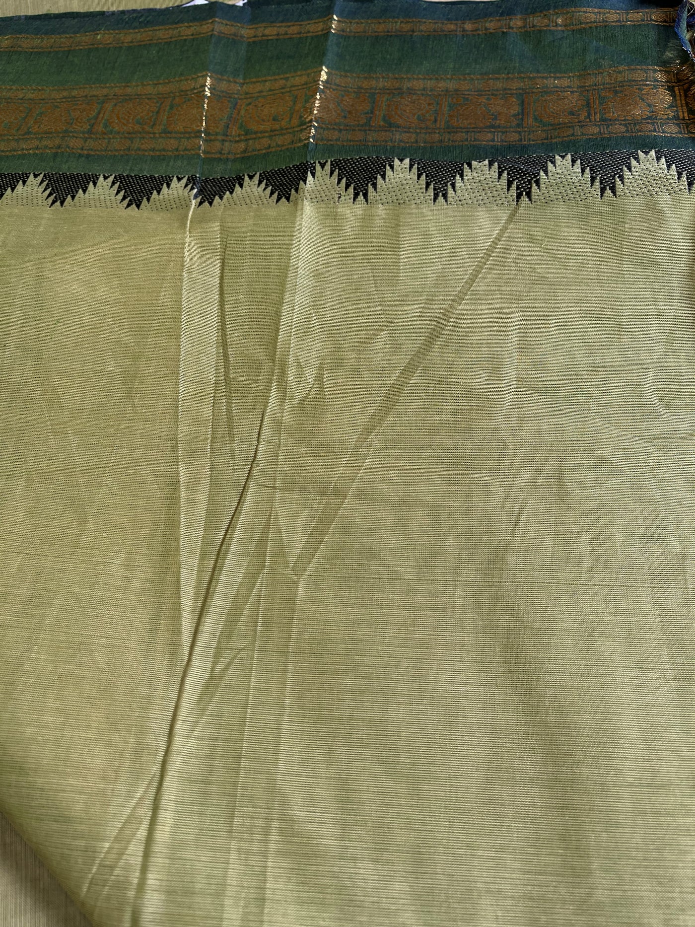 RAMYA:KANCHIPURAM PURE COTTON SAREE WITH BORDERS.