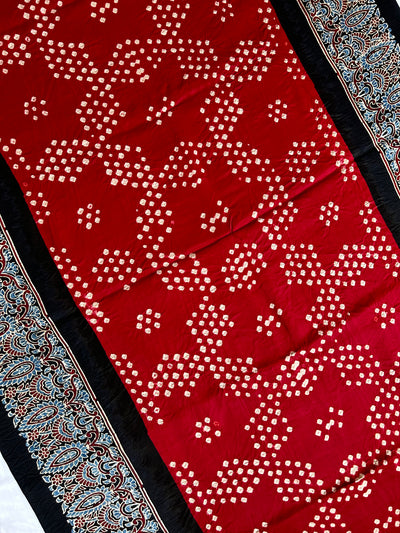 Kavita:HANDMADE AJRAKH BANDHEJ MODAL SILK SAREE