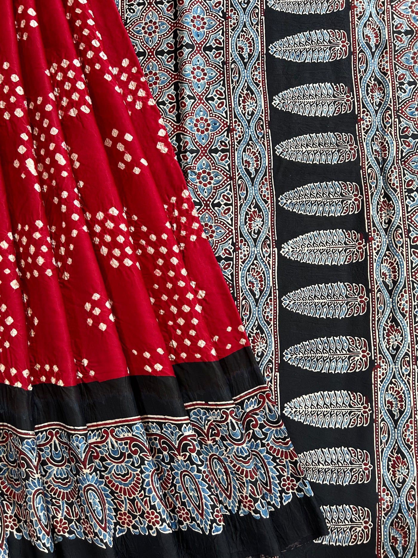 Kavita:HANDMADE AJRAKH BANDHEJ MODAL SILK SAREE