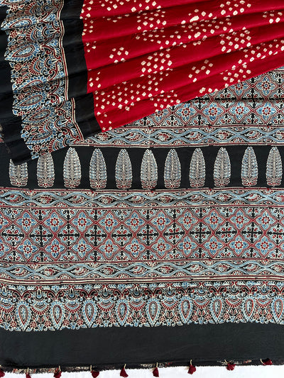 Kavita:HANDMADE AJRAKH BANDHEJ MODAL SILK SAREE
