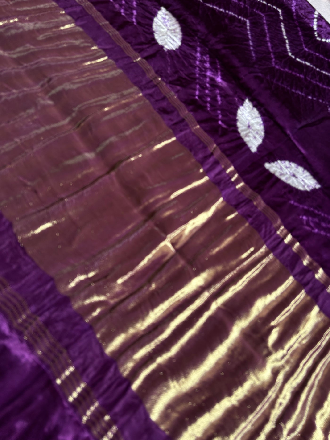 Ishq-Vishq: Handmade Modal Silk Saree with Tissue Pallu