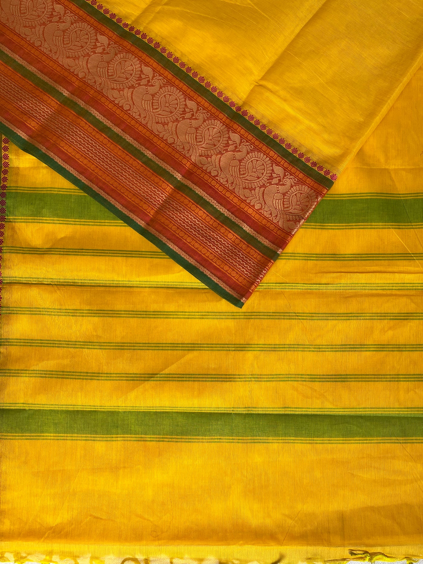 REVATI:KANCHIPURAM PURE COTTON SAREE WITH BORDERS.