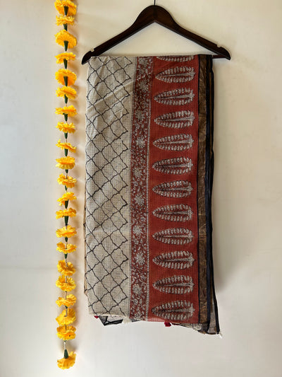 ARUNDHATI: Handmade Pure cotton Kota Doria Saree