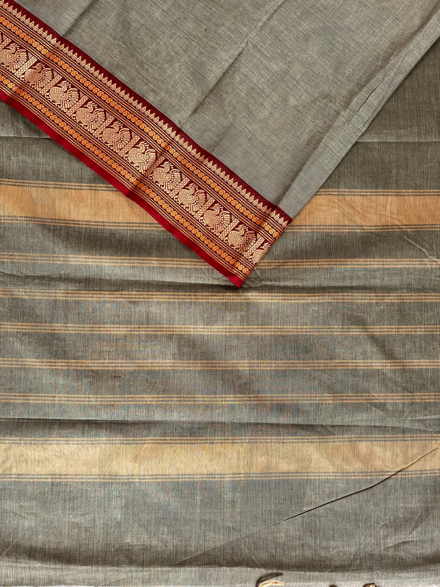 Ragini:KANCHIPURAM PURE COTTON SAREE WITH BODERS.