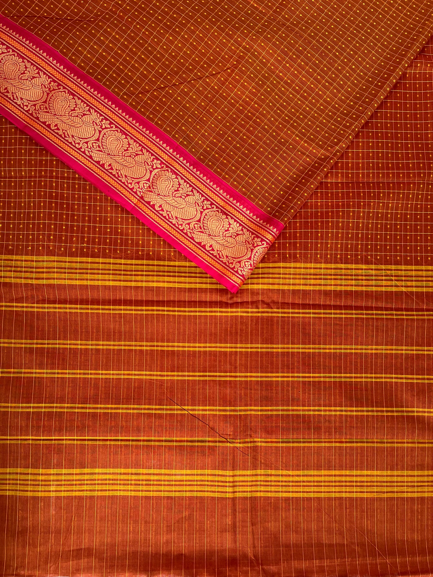 GODAVARI: KANCHIPURAM PURE COTTON SAREE WITH BORDERS.