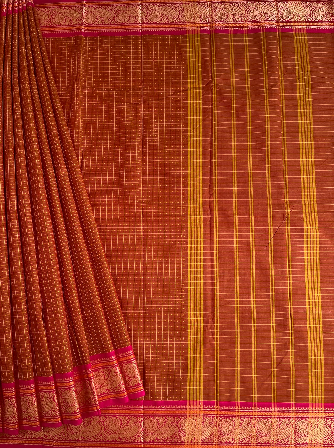 GODAVARI: KANCHIPURAM PURE COTTON SAREE WITH BORDERS.