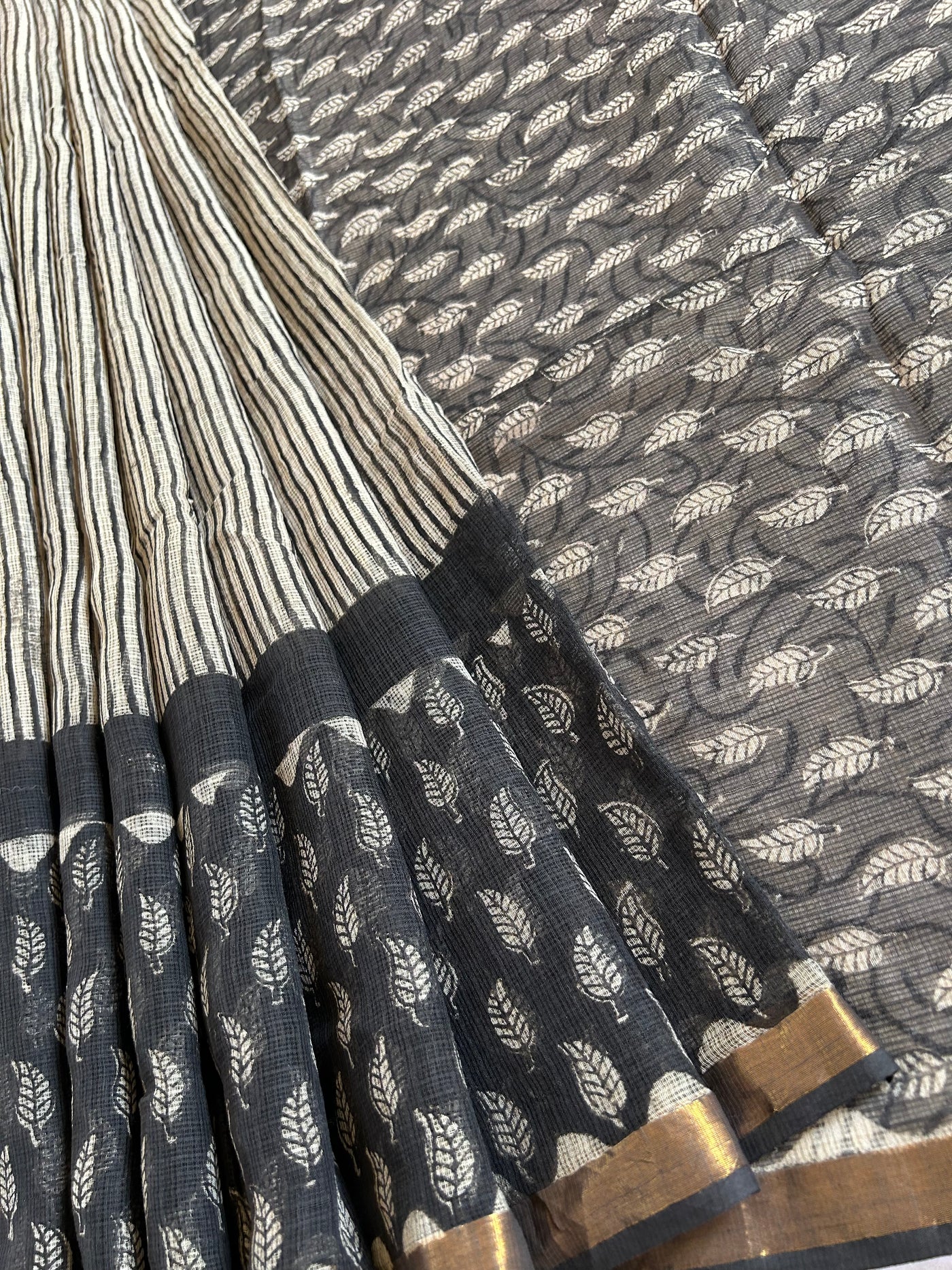 KAJAL: Handmade Pure cotton Kota Doria Saree