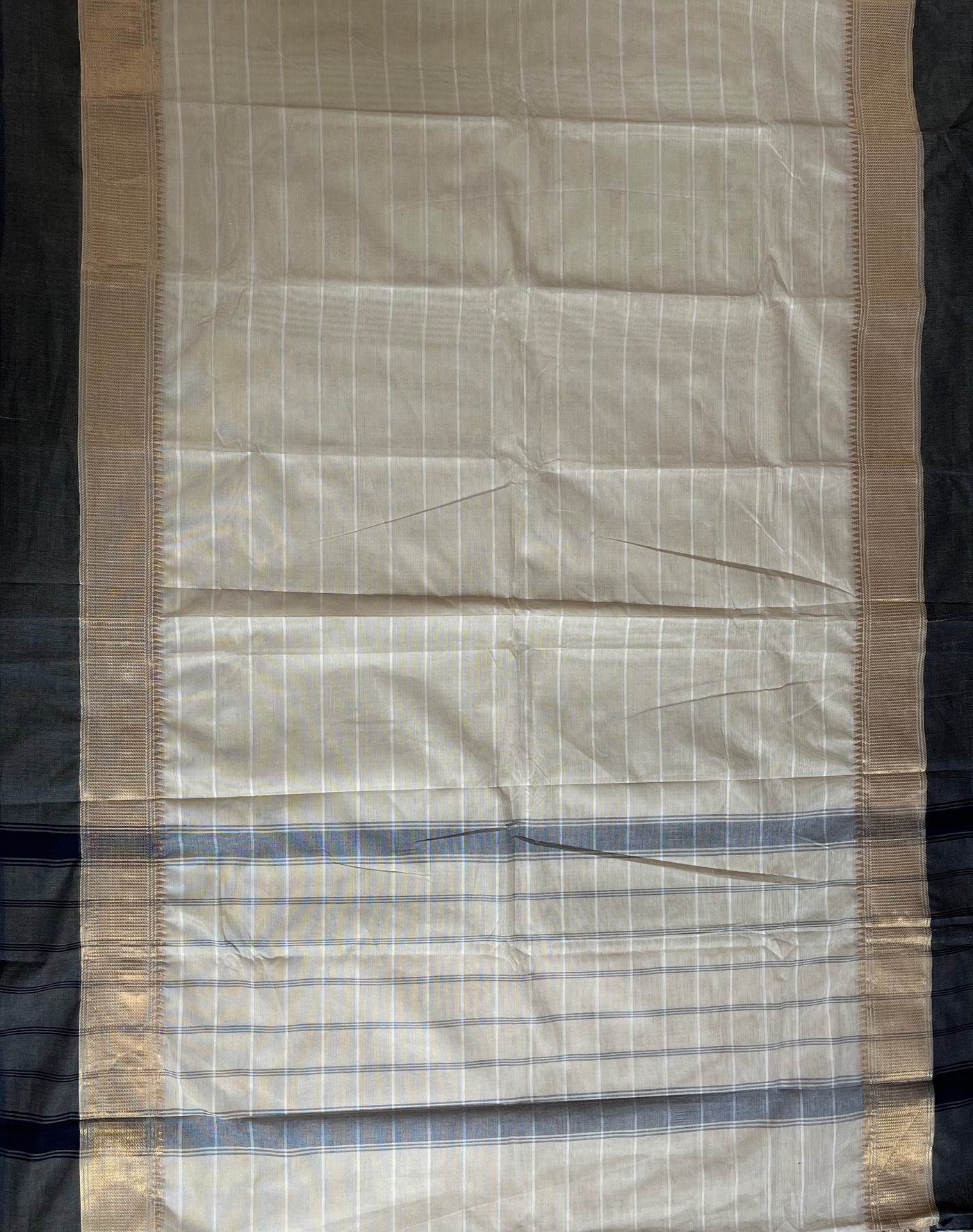 KAVERI: KANCHIPURAM PURE COTTON SAREE WITH BORDERS.