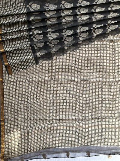 MANJHI: Handmade Pure cotton Kota Doria Saree