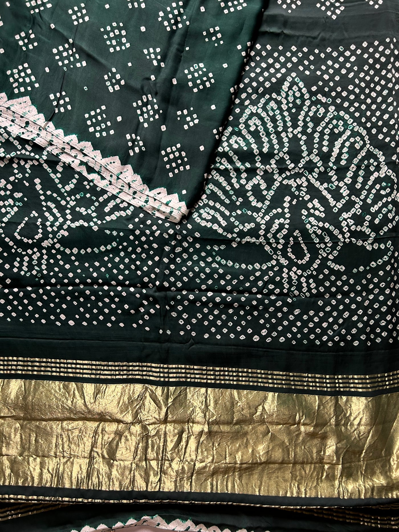 ANANDITA: bandhani saree with tissue palla