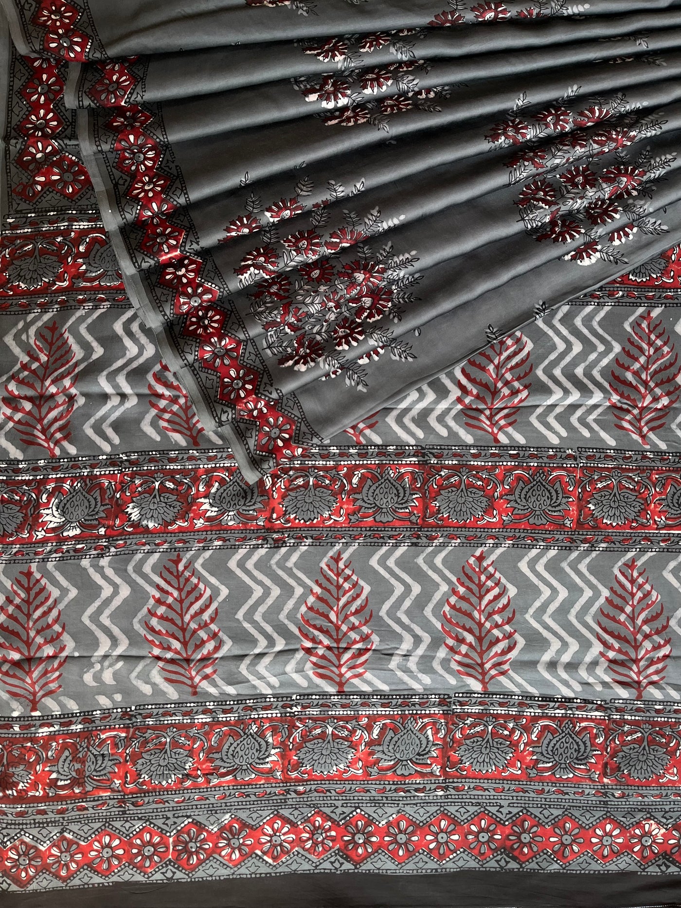 ANANDI: HANDBLOCK BAGRU PRINTED MODAL SILK SAREE