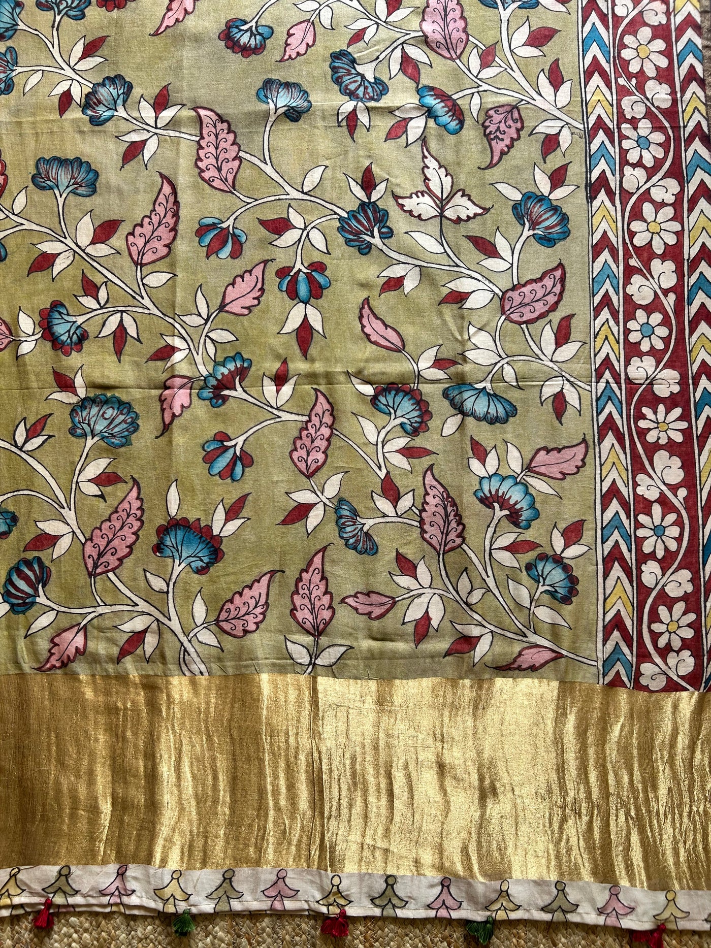 POOLWARI:Hand drawn&Hand painted penkalamkeri silk-cott tissue dupatta.