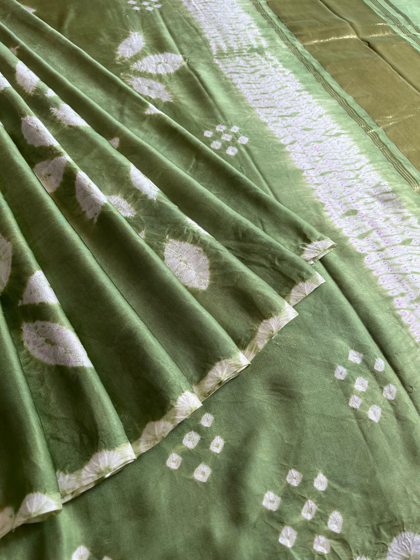CHATPATI : Handmade Modal Silk Saree with Tissue Pallu