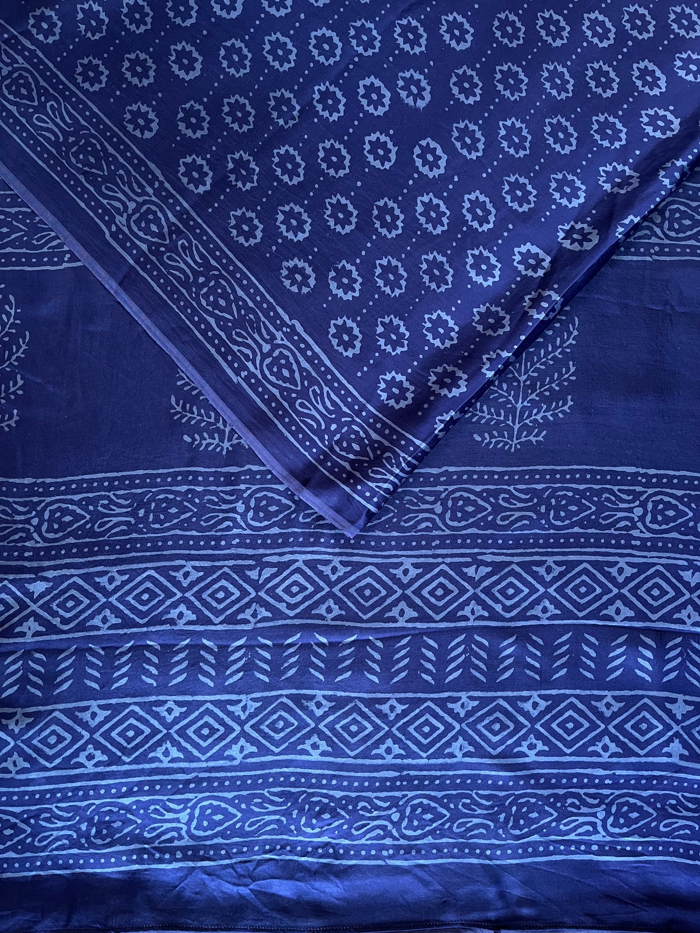 SAYANI: HANDBLOCK BAGRU PRINTED MODAL SILK SAREE