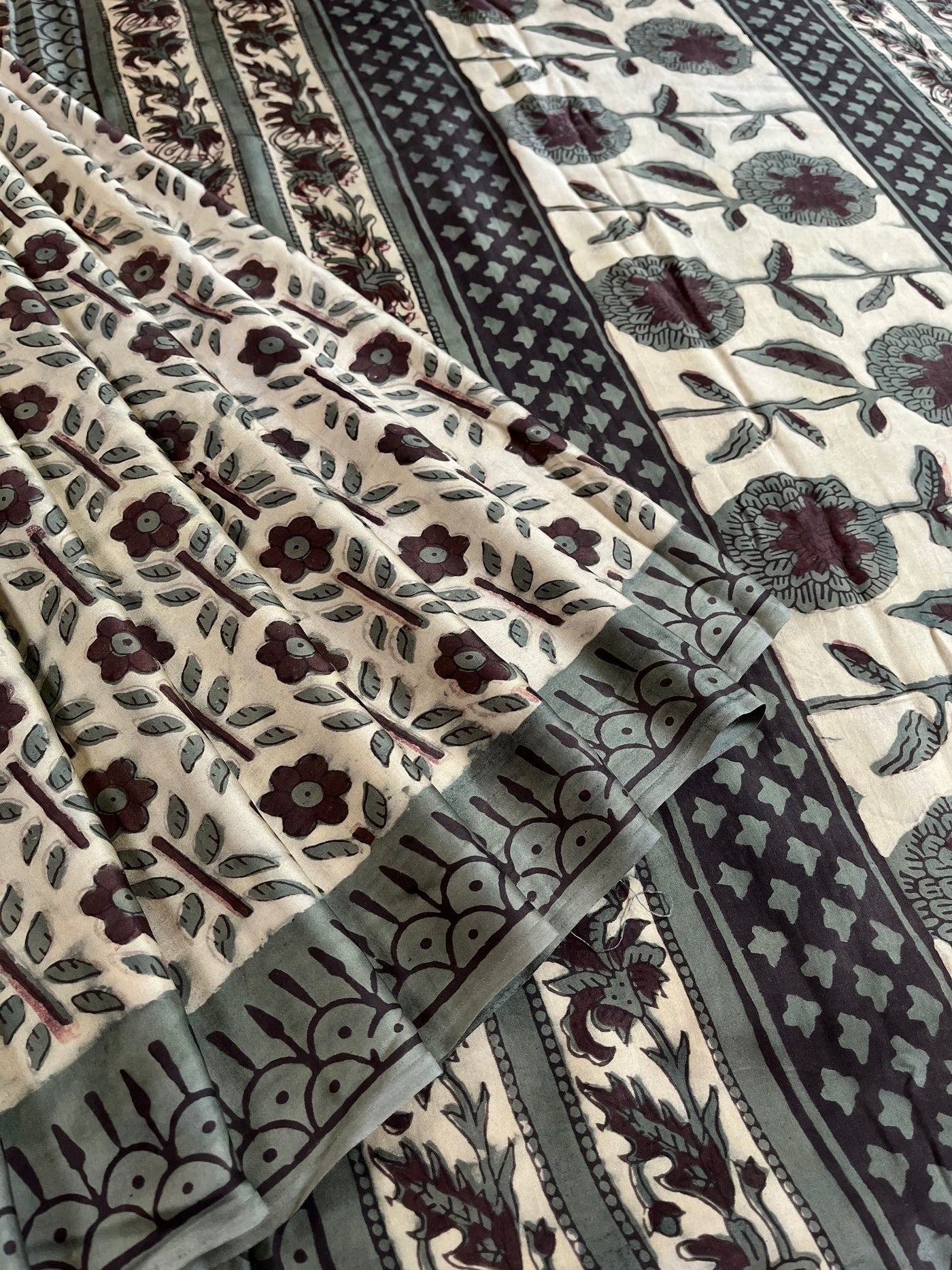SUNAINA: HANDBLOCK BAGRU PRINTED ICE BLUE MODAL SILK SAREE