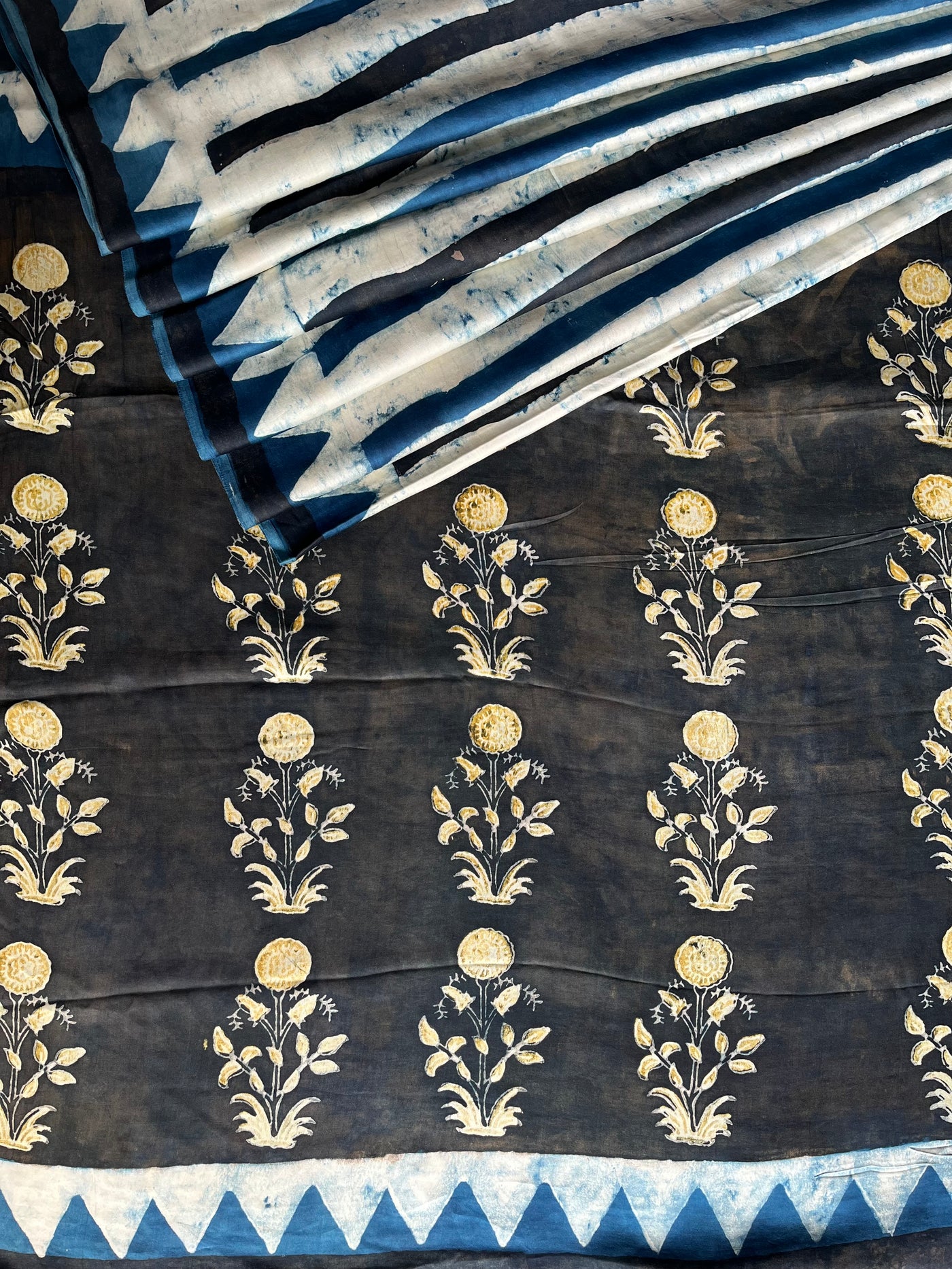 Mahi: HANDBLOCK BAGRU PRINTED MODAL SILK SAREE