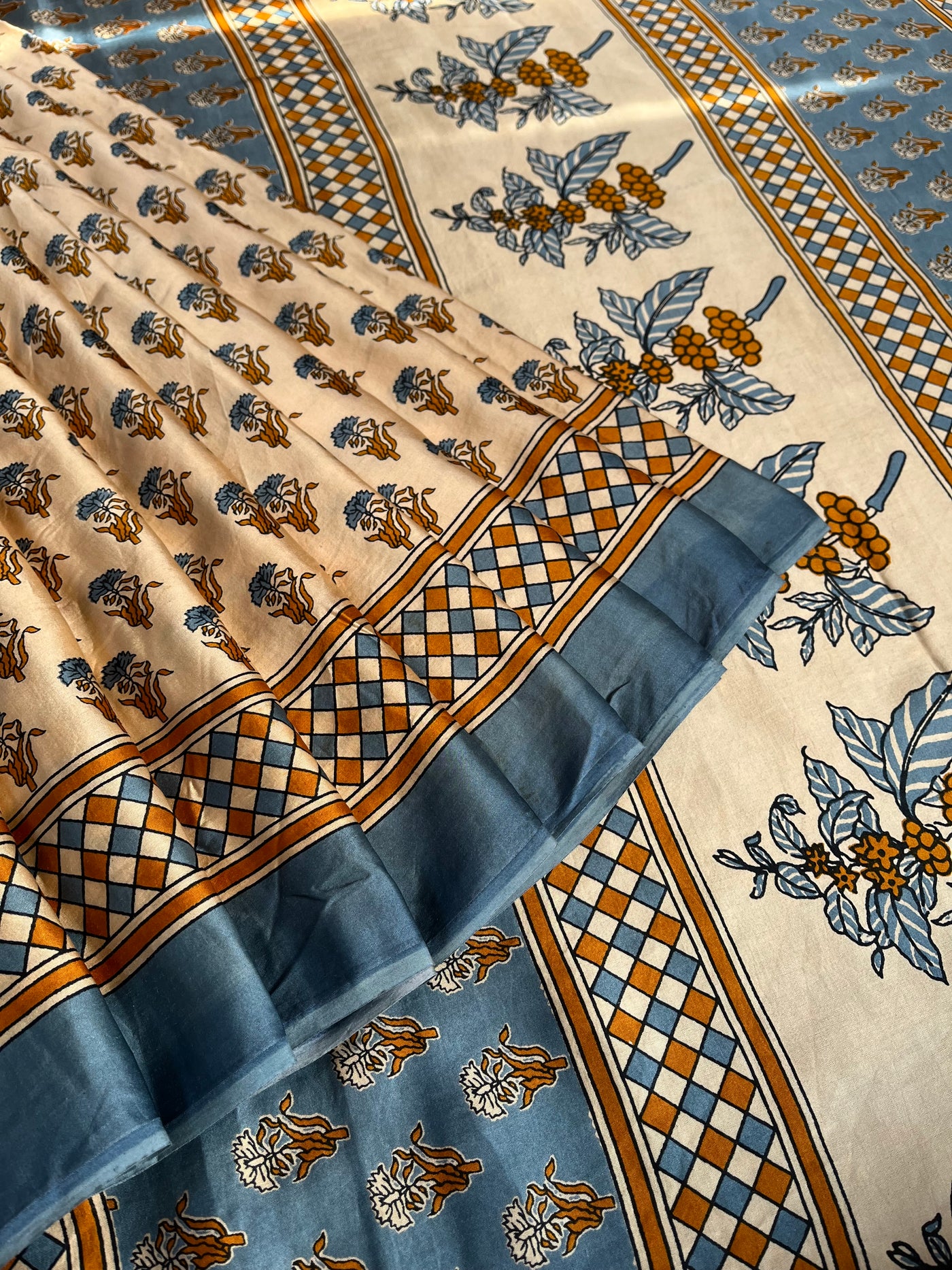 Kavita: HANDBLOCK PRINTED DABU MODAL SILK SAREE