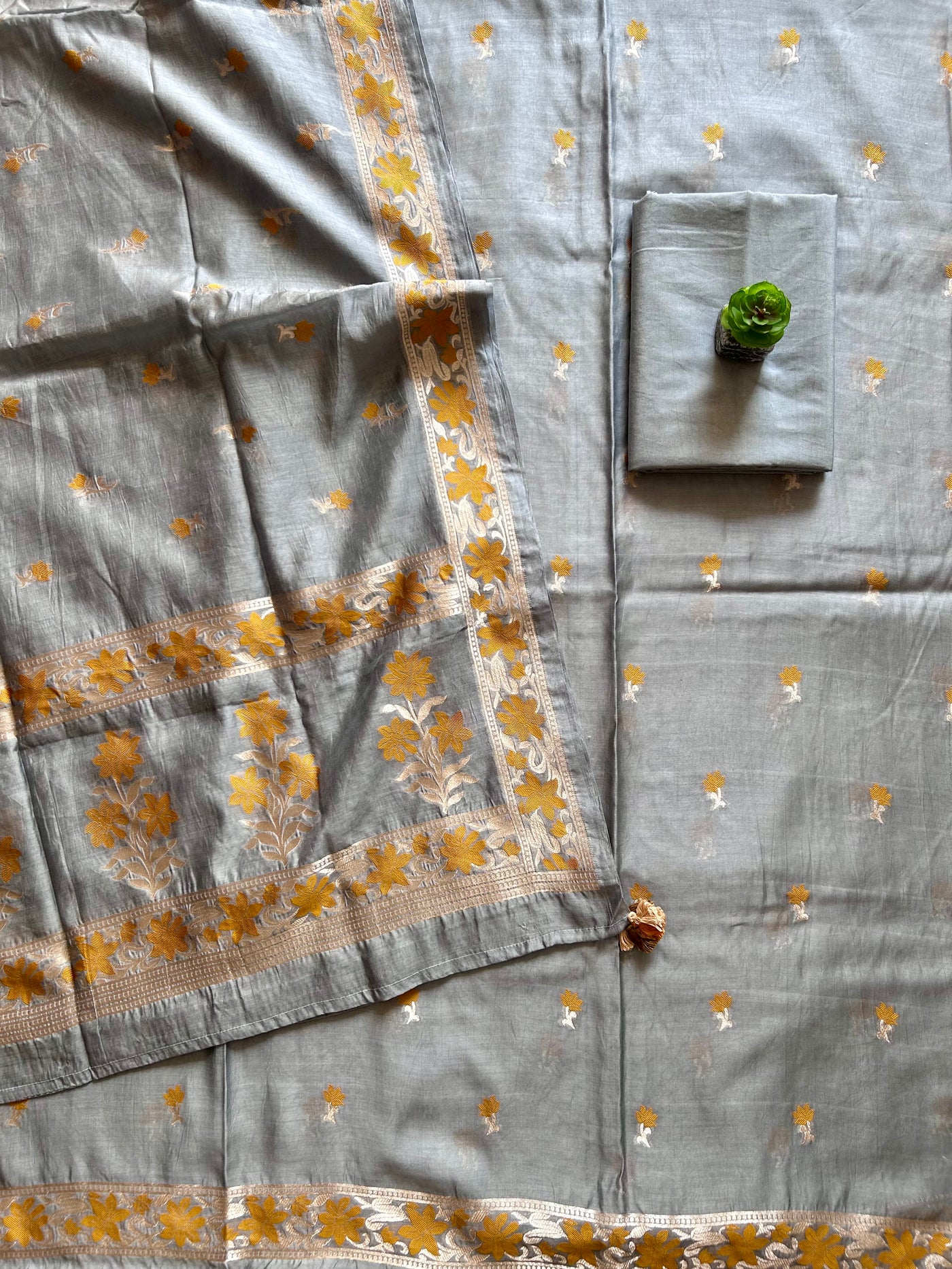 AARZOO: PARTYWEAR PURE SILK- LIVA EXCEL BANARASI 3 PIECE SUIT SET.