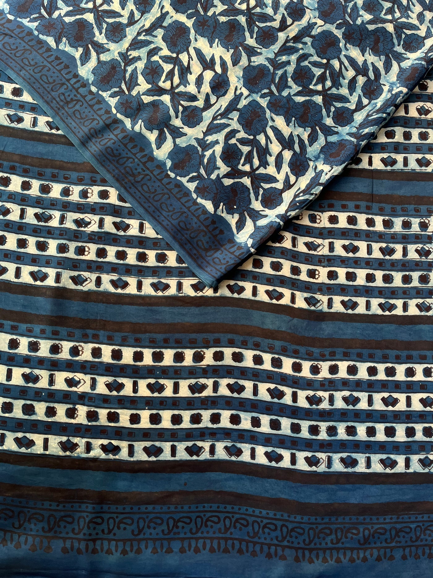 Kafile: HANDBLOCK BAGRU PRINTED ICE BLUE MODAL SILK SAREE