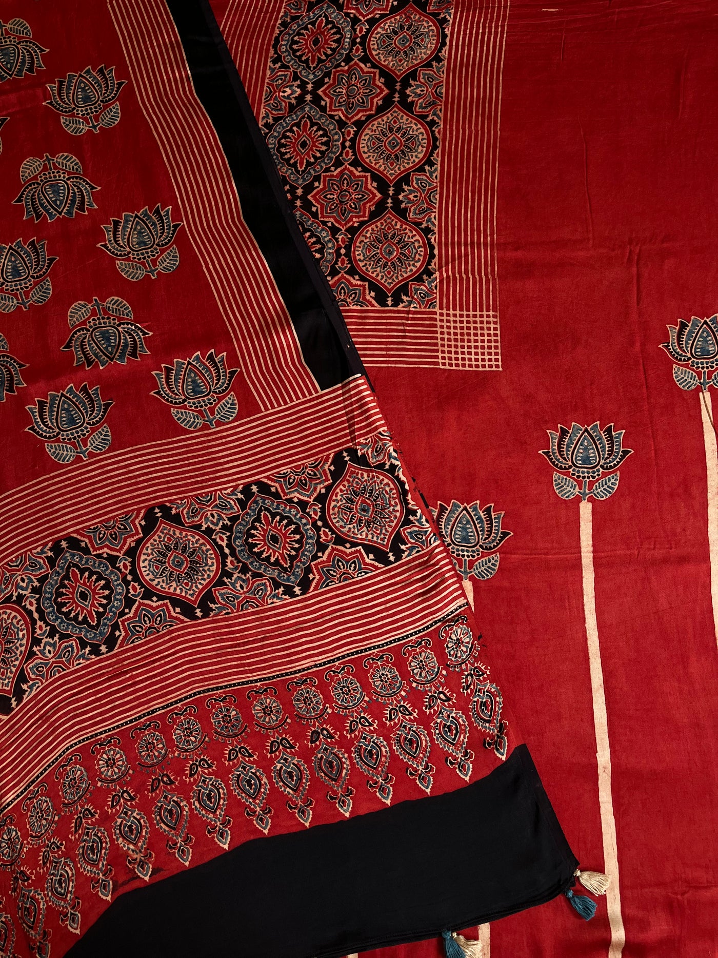 Roshni:Handblock Ajrakh Modal Silk 2 piece Suit